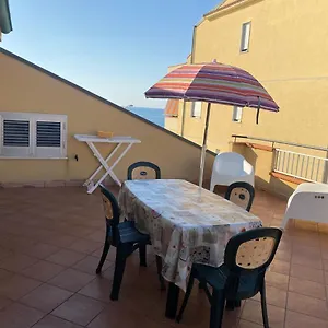 Appartamento Carolina - Mansarda, Capo dʼOrlando